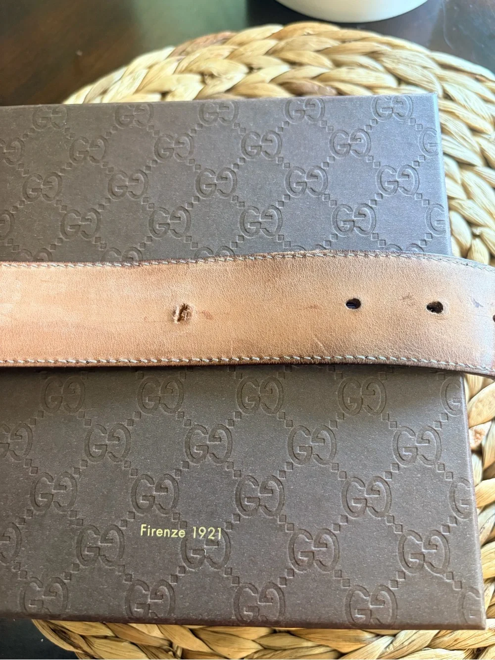Gucci Brown Leather Belt with Gold GG Buckle w/COA, Gucci box & Gucci dust bag